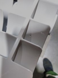 Уцененный товар (зав. брак литья на крайней секции): Радиатор алюминиевый ROMMER Optima 500 4 секций боковое подключение (RAL9016), RAL-0210-050004