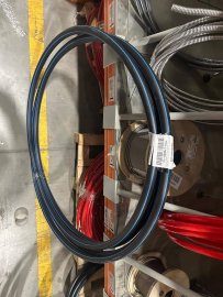 Уцененный товар (отрезок): Труба напорная ПЭ100 DN32х2,4 PN12,5 SDR 13,6 с син. полосой, метровая разметка (ОТГРУЗКА КРАТНО 10 М.)