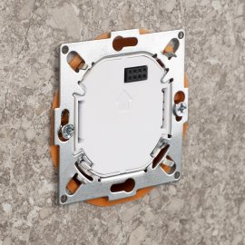 Терморегулятор ENGO Controls WI-FI, с подключением датчика пола, белый, под рамку 55 х 55, E55-W