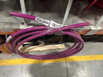 Уцененный товар (отрезок): РЕХАУ RAUTITAN pink+ труба отопительная 25х3,5 мм, бухта 50 м из сшитого полиэтилена PEX, 13360621050